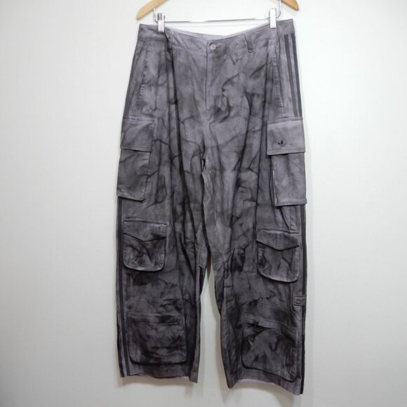 Adidas Originals Premium XXL Baggy Cargo PANTS Sz 14 Gray Purple Print NEW $190 - Picture 10 of 15
